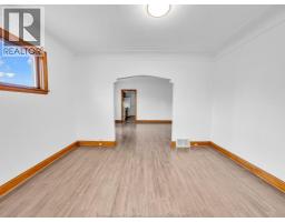 3999 GRAND MARAIS ROAD East - 7