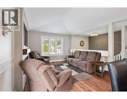 180 Sunset DRIVE - 14