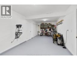 180 Sunset DRIVE - 33