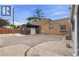 3453 WALKER ROAD - 15