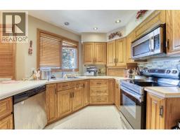 54 SHAWNEE COURT - 13