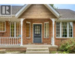 54 SHAWNEE COURT - 3