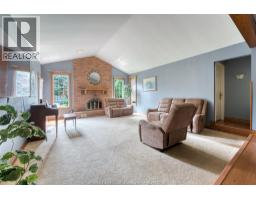 54 SHAWNEE COURT - 6