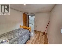 736 PARTINGTON AVENUE - 33