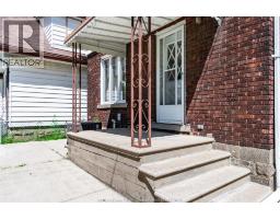 1437 Gladstone AVENUE - 23