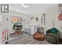 1267 EASTLAWN AVENUE - 39