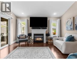 500 BROWN CRESCENT - 13