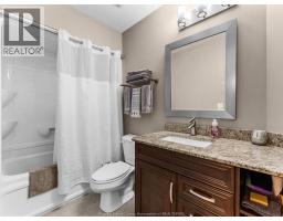 500 BROWN CRESCENT - 21