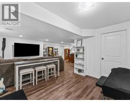 500 BROWN CRESCENT - 25