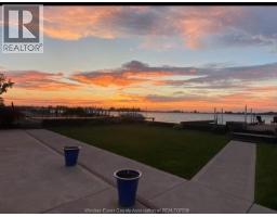 8280 Riverside Dr East - 8
