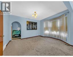 841 PIERRE AVENUE - 11