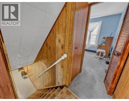 841 PIERRE AVENUE - 12
