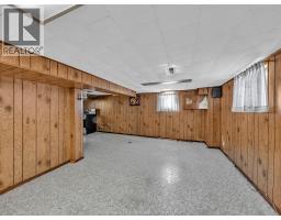 841 PIERRE AVENUE - 24