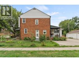 5188 WYANDOTTE - 34