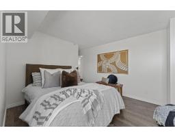 515 RIVERSIDE DRIVE West UnitNo. 1301 - 13