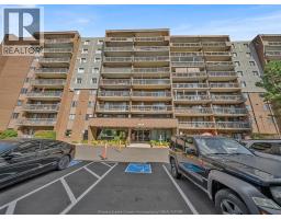 3936 WYANDOTTE STREET East UnitNo. 206 - 2