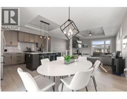 25 WOODLAND ST - 12