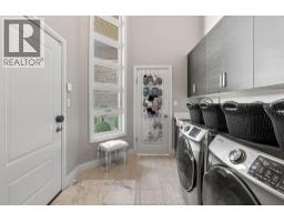 25 WOODLAND ST - 34