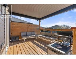 25 WOODLAND ST - 37