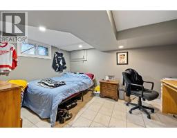 554 ASKIN AVENUE - 14