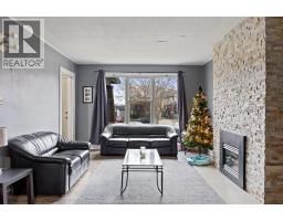 554 ASKIN AVENUE - 17
