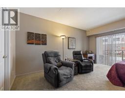 8335 WYANDOTTE STREET East UnitNo. 108 - 17