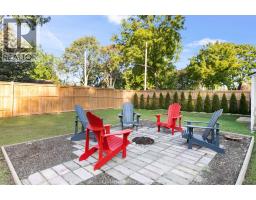 864 Lawrence AVENUE - 30
