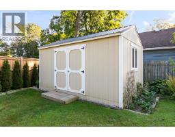 864 Lawrence AVENUE - 31