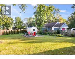 864 Lawrence AVENUE - 7
