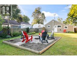 864 Lawrence AVENUE - 9