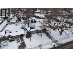 4385 HURON CHURCH LINE ROAD - 31