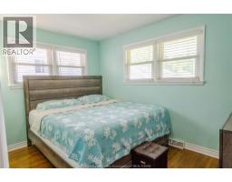 1077 FAIRVIEW - 12