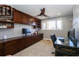 463 RUSSELL WOODS ROAD - 22