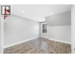 1657 MARTINDALE - 11