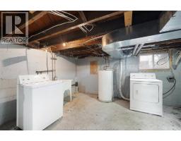 1657 MARTINDALE - 15