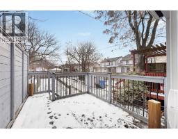 1657 MARTINDALE - 16