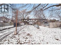 1657 MARTINDALE - 20