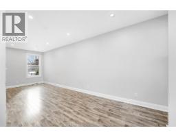 1657 MARTINDALE - 4