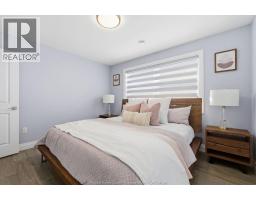 26 GREGORY AVENUE - 37