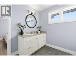 26 GREGORY AVENUE - 39
