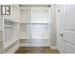 26 GREGORY AVENUE - 40