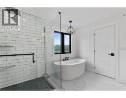 650 SUMMIT STREET - 32