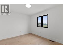 650 SUMMIT STREET - 34