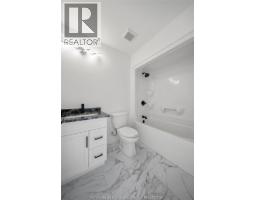 650 SUMMIT STREET - 40
