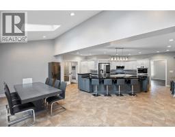 15 Fasan CRESCENT - 15