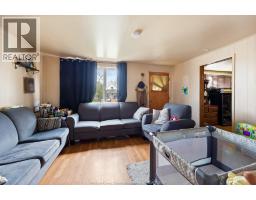 1361 ALBERT - 17
