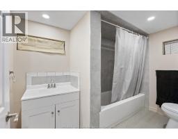 1361 ALBERT - 22