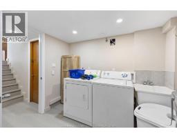 1361 ALBERT - 26