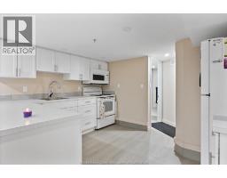 1361 ALBERT - 30