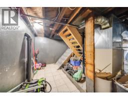 2251-53 HOWARD AVENUE - 37